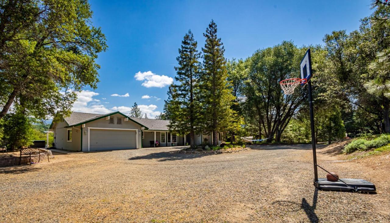 Spectacular Views W/ Hot Tub/Bbq -Yosemite & Bass Lake Oakhurst Exteriör bild